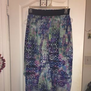 Size 13 juniors Maxi skirt